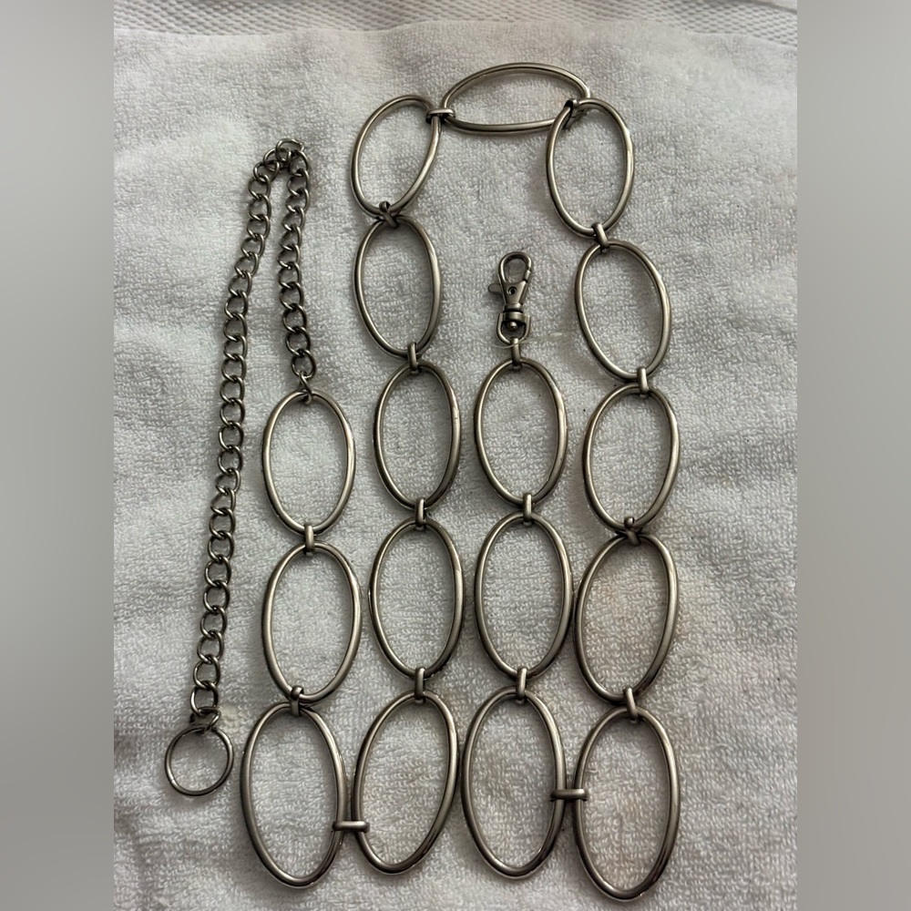 WOMENS SILVER METAL OVAL LINK BELT SIZE LARGE 40-52 INCHES SEE PICS FOR DETAILS